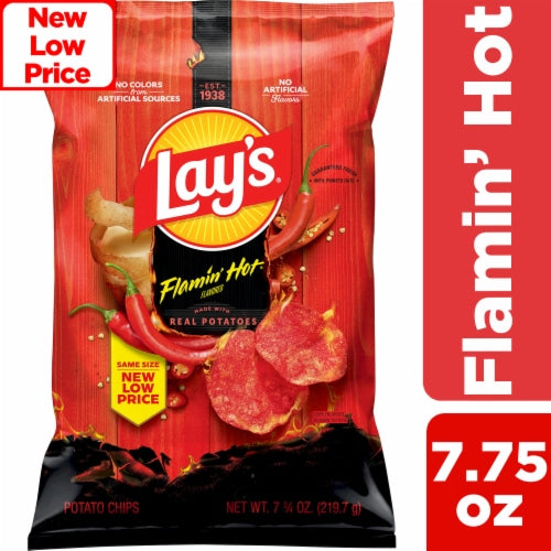 Lay's® Flamin' Hot Potato Chips, 7.75 oz
